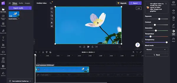 Clipchamp هو موقع تحرير فيديو أون لاين مجاني